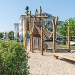 542, Seepark